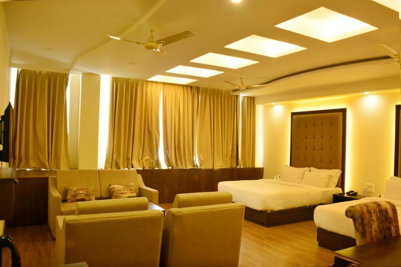 Hotel Vasundhara Palace Rishīkesh Eksteriør bilde